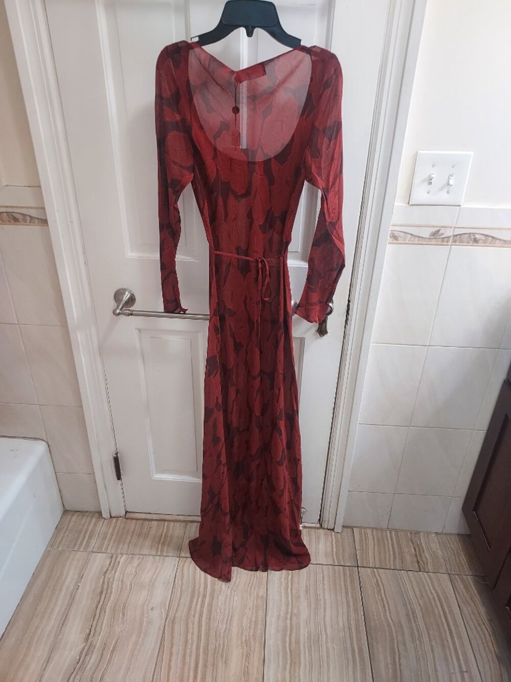 Realisation Par The Inka Calla Lily Red Maxi Long Sleeve Silk Dress - Picture 7 of 9